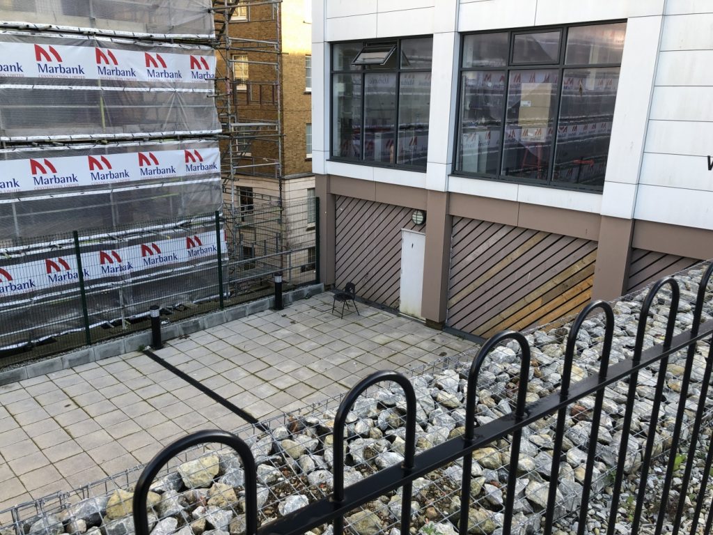 Brighton - Vacant Retail Unit 179610/101400 (Outside 1)