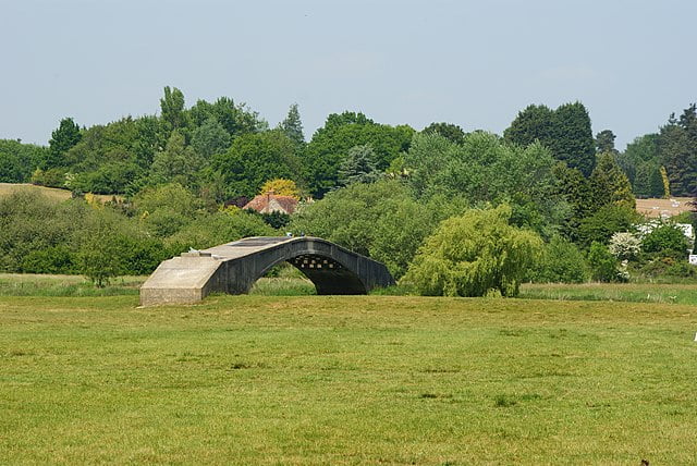 Pulborough surrounding area