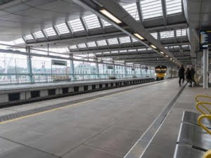 London Blackfriars Staton Platform