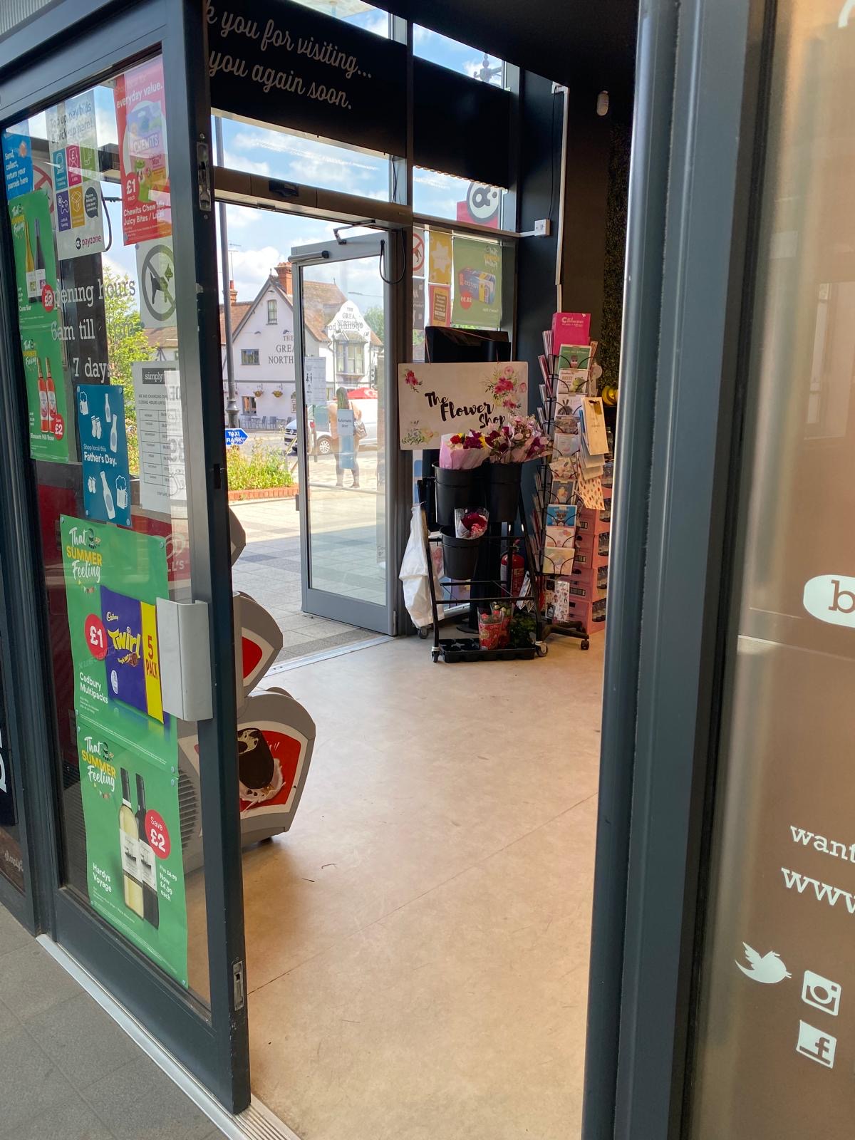 Hatfield Vacant Retail Unit - 426320:100100 (3)